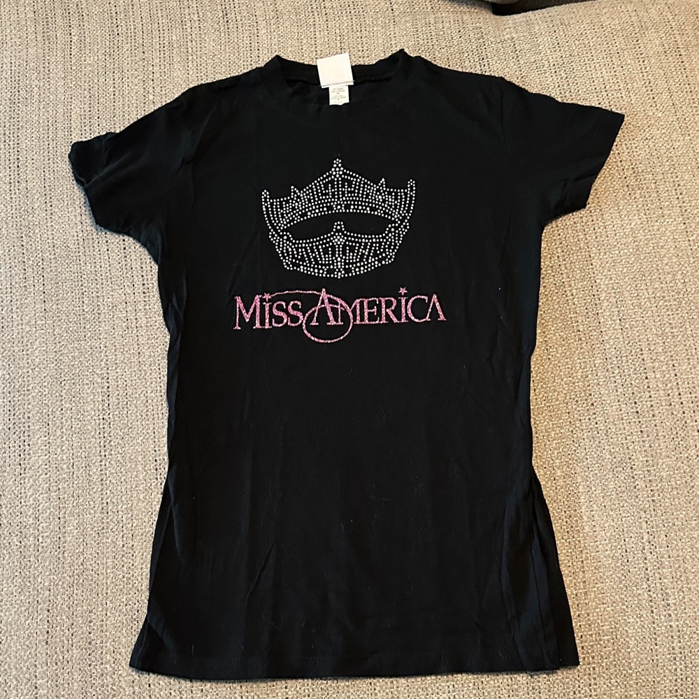 Black Short Sleeve Tee